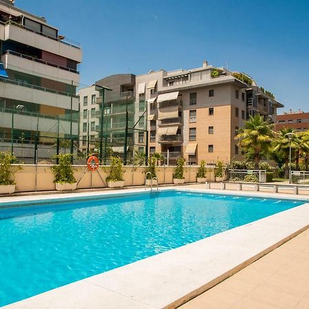 EnjoyGranada LUJO Piscina y Parking Apartment Bagian luar foto
