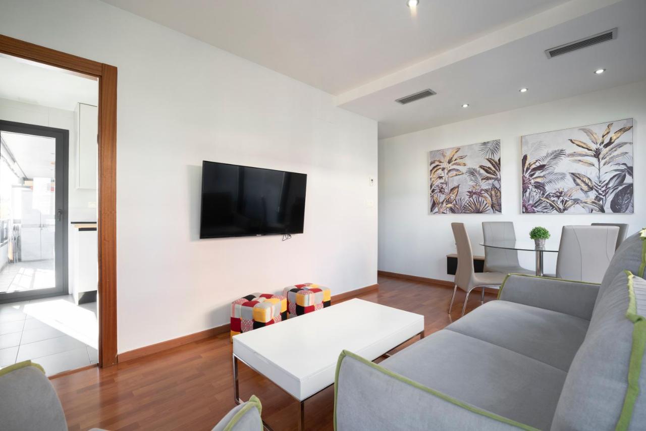 EnjoyGranada LUJO Piscina y Parking Apartment Bagian luar foto