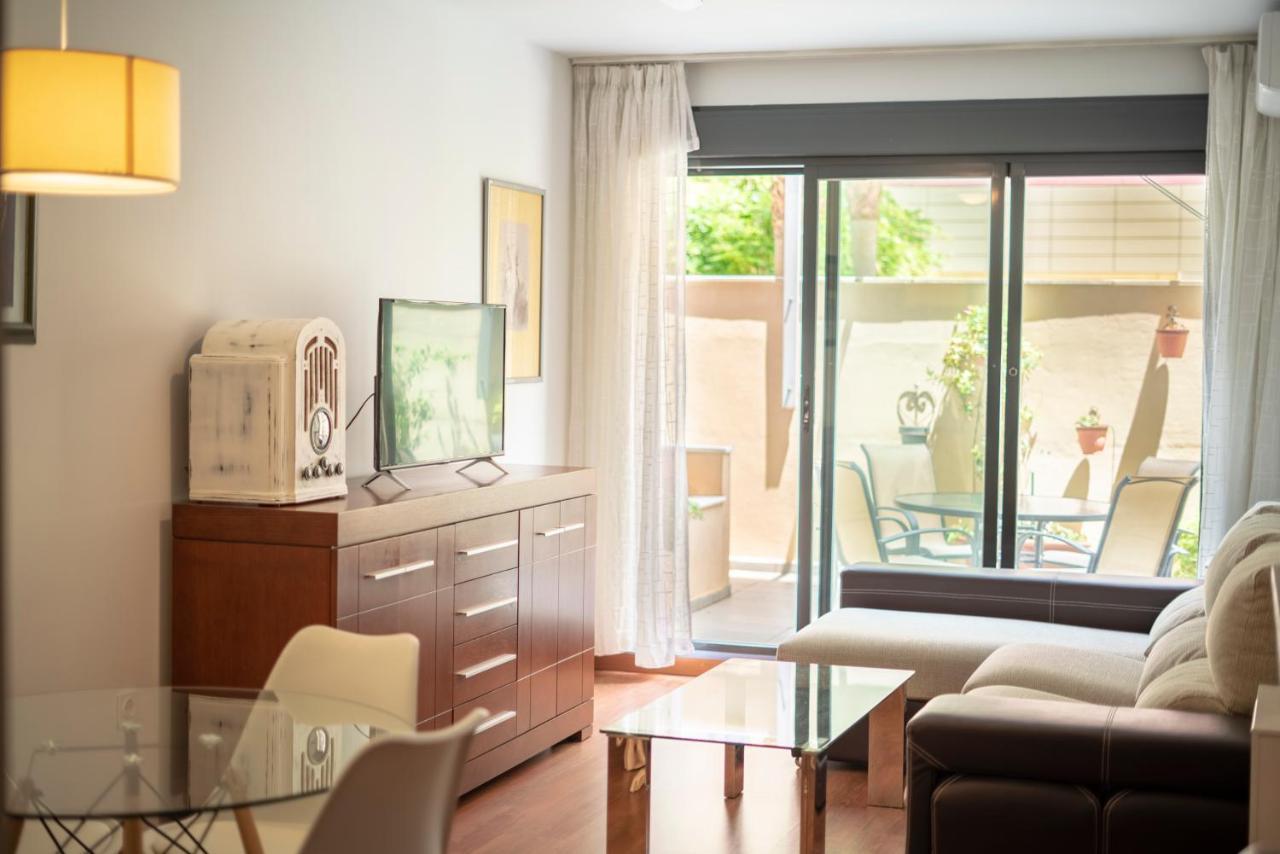 EnjoyGranada LUJO Piscina y Parking Apartment Bagian luar foto