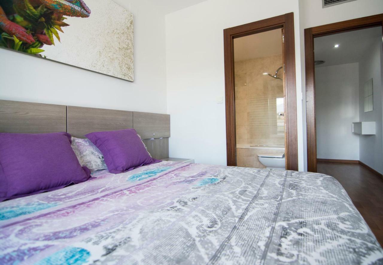 EnjoyGranada LUJO Piscina y Parking Apartment Bagian luar foto